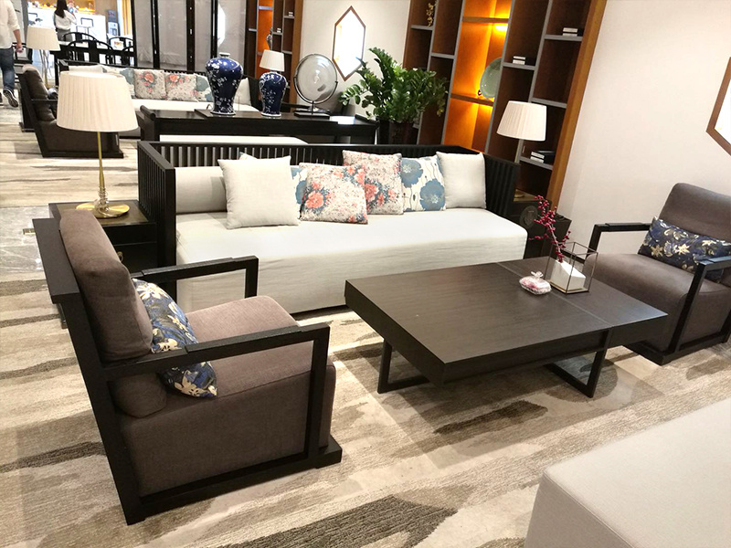 银行家具